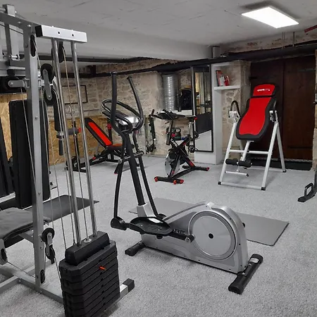 Oda ve Kahvaltı La Causserie, D'hotes Avec Piscine Interieure, Pour Vous Seuls !