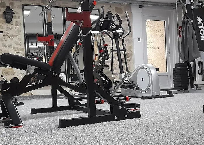 Bed & Breakfast La Causserie, D'hotes Avec Piscine Interieure, Pour Vous Seuls ! 4*